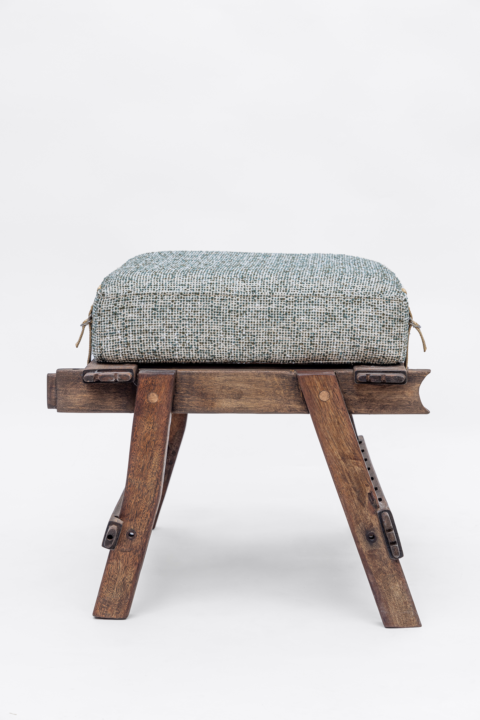 קומפיוצ'ר פרט